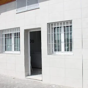 apartamentos-margo-2.hotelsinnerja.org/