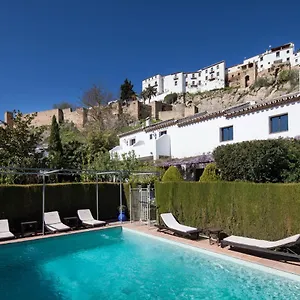 Alavera De Los Banos Hotel